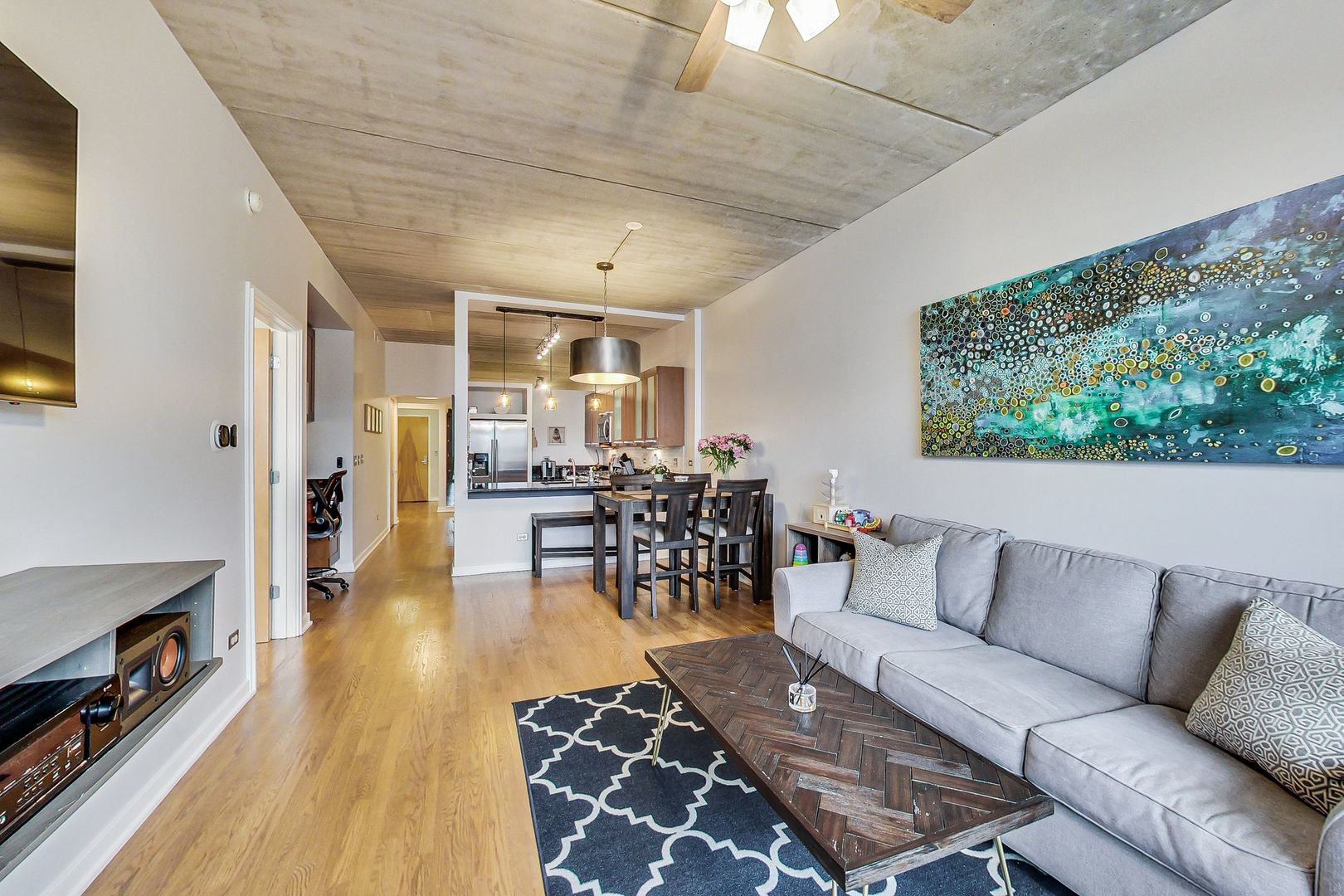 5430 North Sheridan Road, Unit 604 Chicago, IL 60640 - Photo 6 of 23