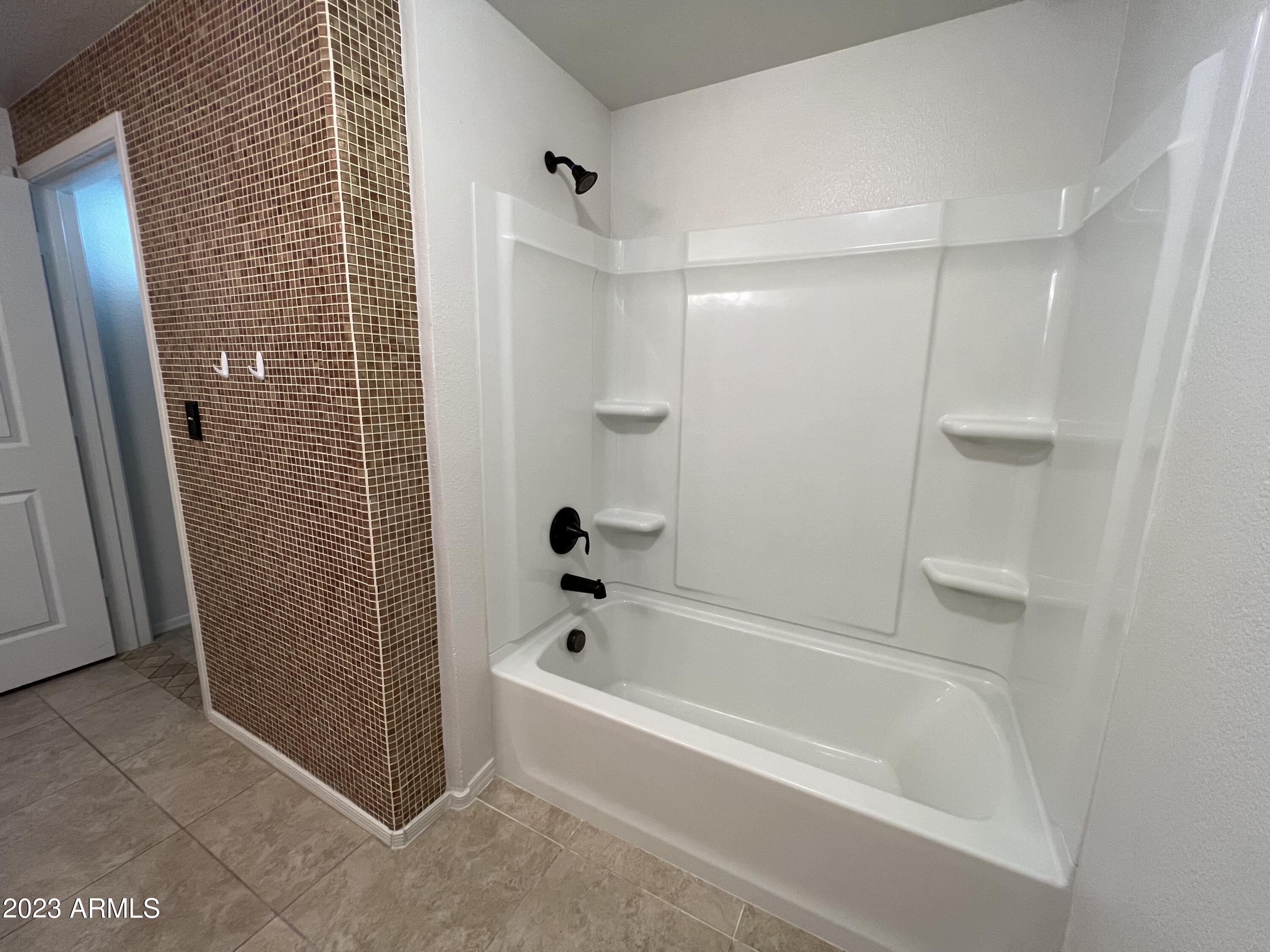 18416 North Cave Creek Road, Unit 1059 Phoenix, AZ 85032 - Photo 27 of 45 Spacious Bathroom