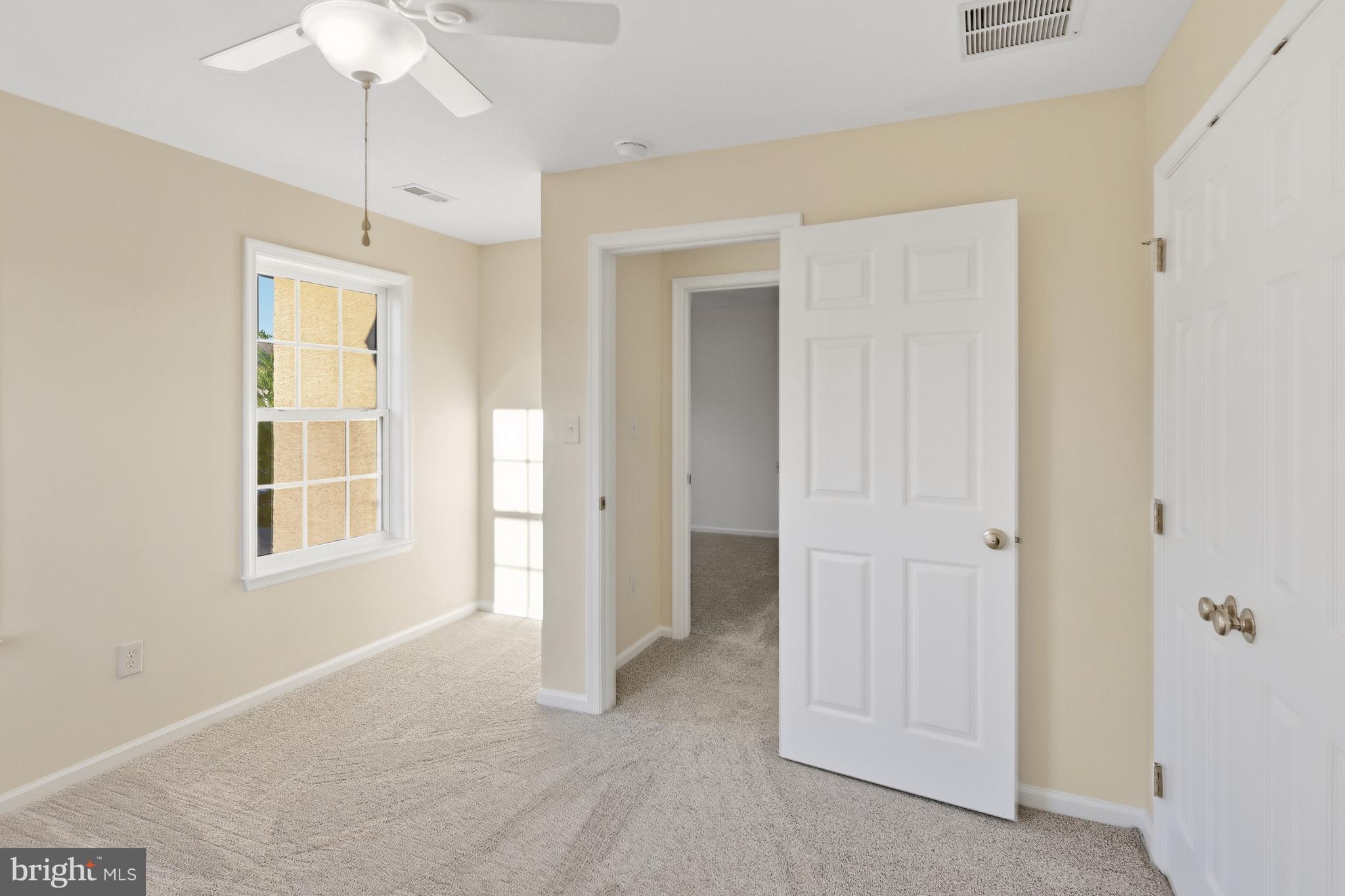 152 Springfield Circle Middletown, DE 19709 - Photo 26 of 29 a view of an empty room with a window