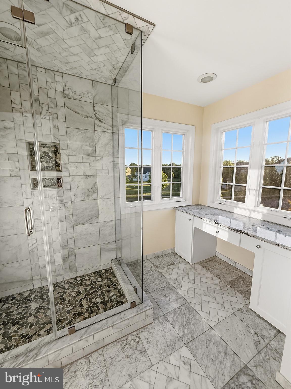 152 Springfield Circle Middletown, DE 19709 - Photo 10 of 29 a large white kitchen with a glass shower door