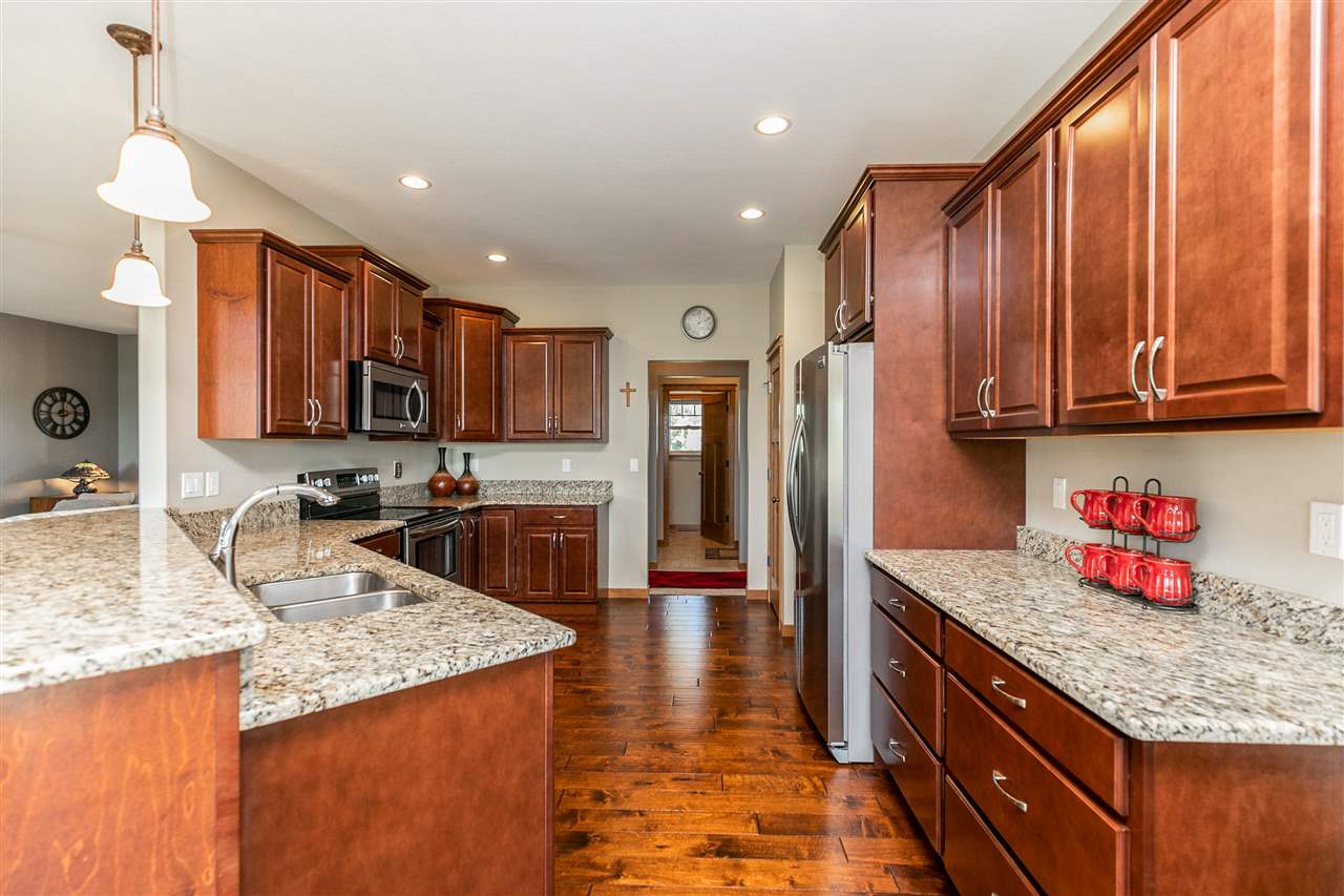 2878 Arabian Road Alburnett, IA 52202 - Photo 36 of 41 Gallery Image 36
