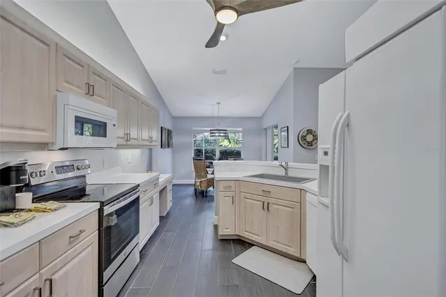 $535,000 | 2104 Tocobaga Lane, Nokomis, FL 34275