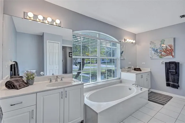 $535,000 | 2104 Tocobaga Lane, Nokomis, FL 34275