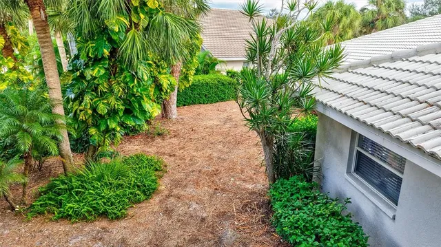 $535,000 | 2104 Tocobaga Lane, Nokomis, FL 34275