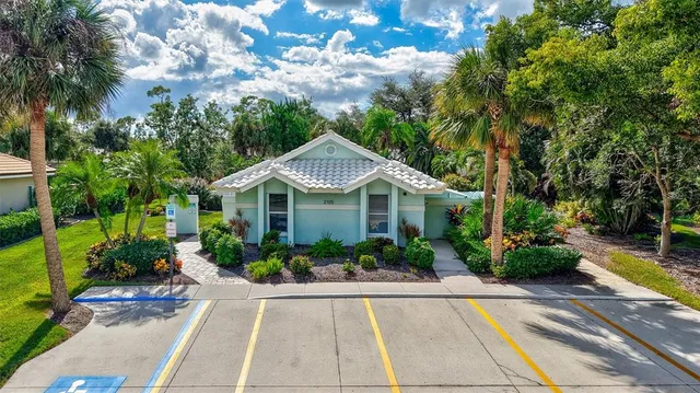 $535,000 | 2104 Tocobaga Lane, Nokomis, FL 34275