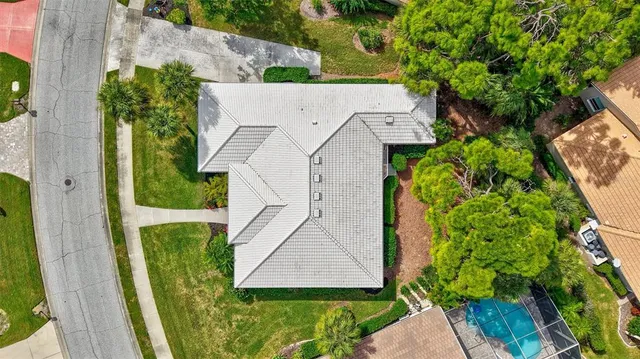 $535,000 | 2104 Tocobaga Lane, Nokomis, FL 34275