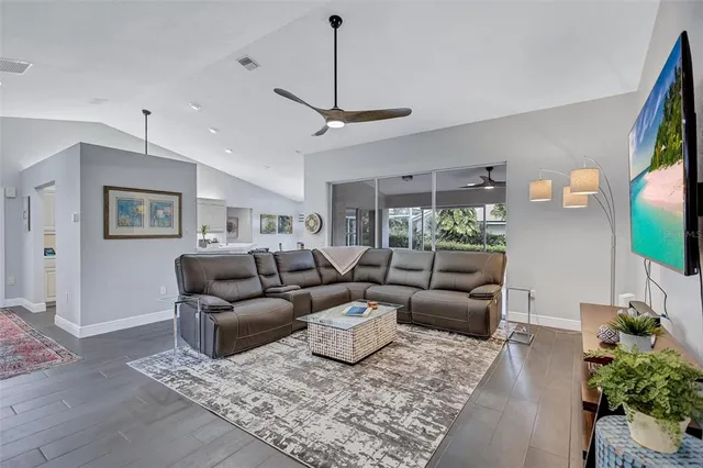 $535,000 | 2104 Tocobaga Lane, Nokomis, FL 34275