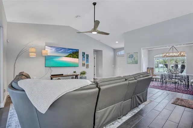 $535,000 | 2104 Tocobaga Lane, Nokomis, FL 34275