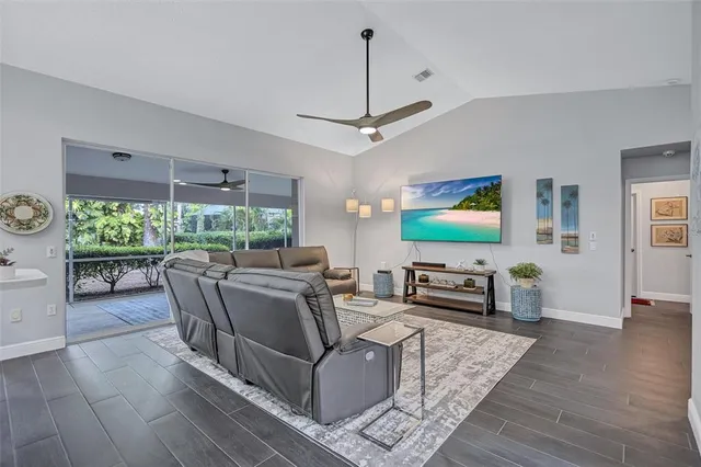 $535,000 | 2104 Tocobaga Lane, Nokomis, FL 34275