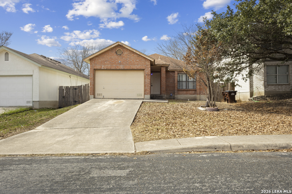 9711 Arcade Ridge San Antonio, TX 78239 - Photo 1 of 32