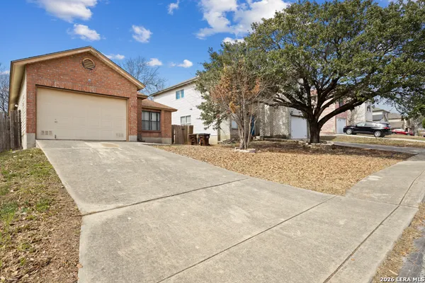 $1,299 | 9711 Arcade Ridge, San Antonio, TX 78239