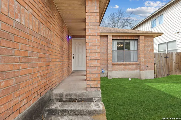 $1,299 | 9711 Arcade Ridge, San Antonio, TX 78239