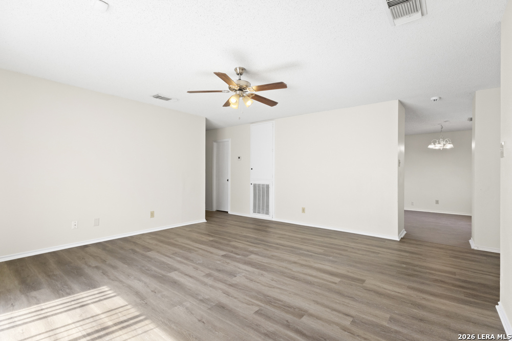 9711 Arcade Ridge San Antonio, TX 78239 - Photo 7 of 32