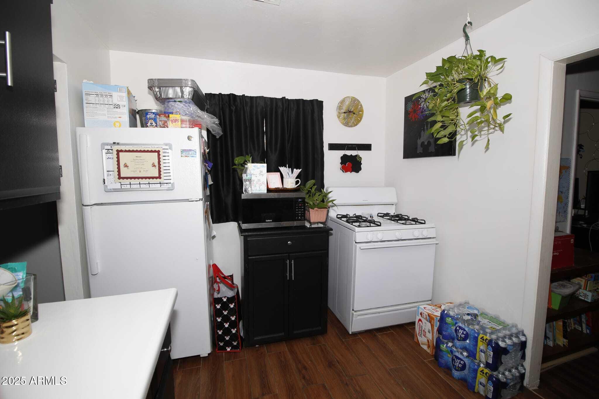 1211 East Fillmore Street Phoenix, AZ 85006 - Photo 22 of 52 IMG-20250620-WA0070