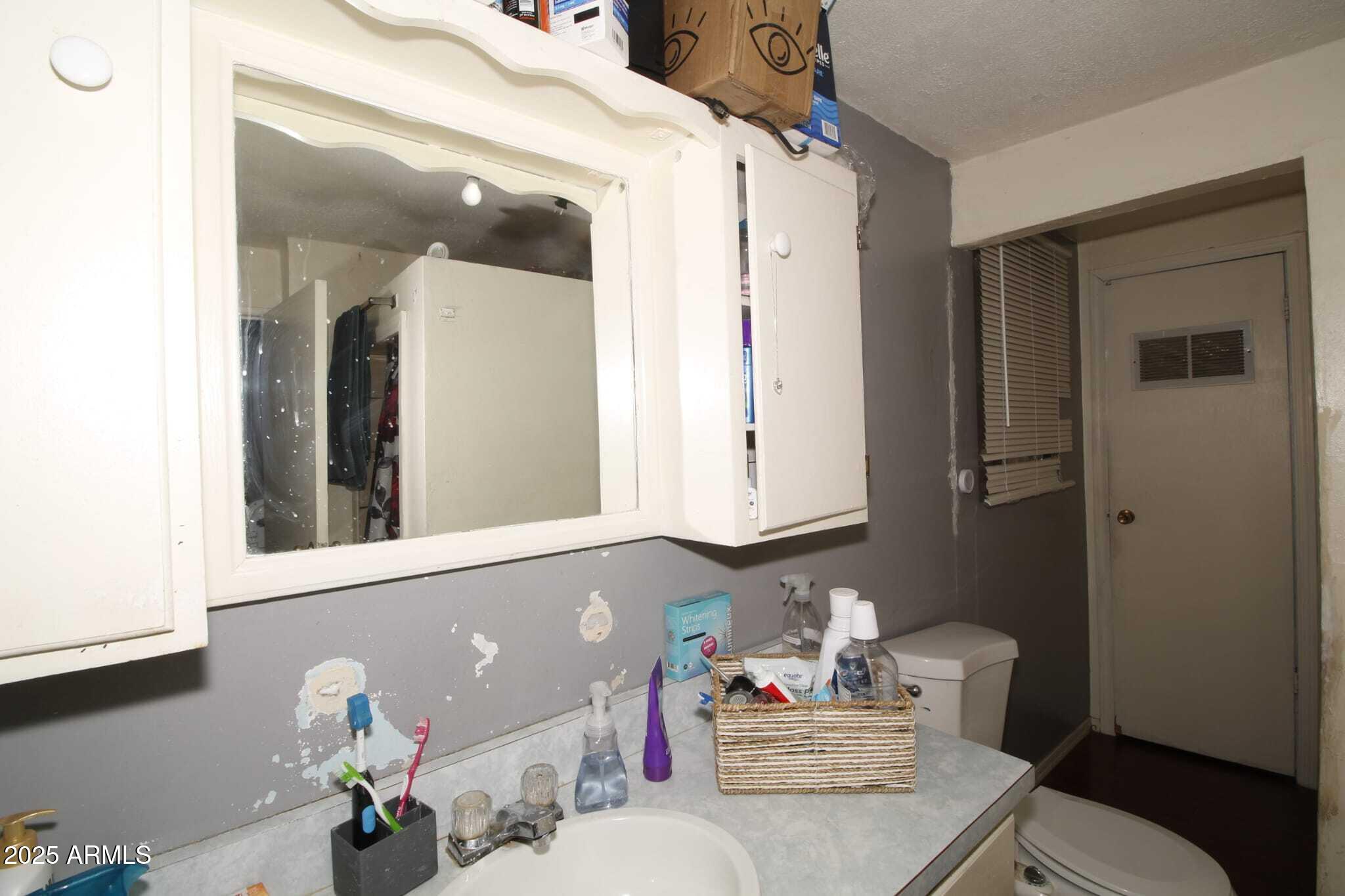 1211 East Fillmore Street Phoenix, AZ 85006 - Photo 39 of 52 IMG-20250620-WA0051