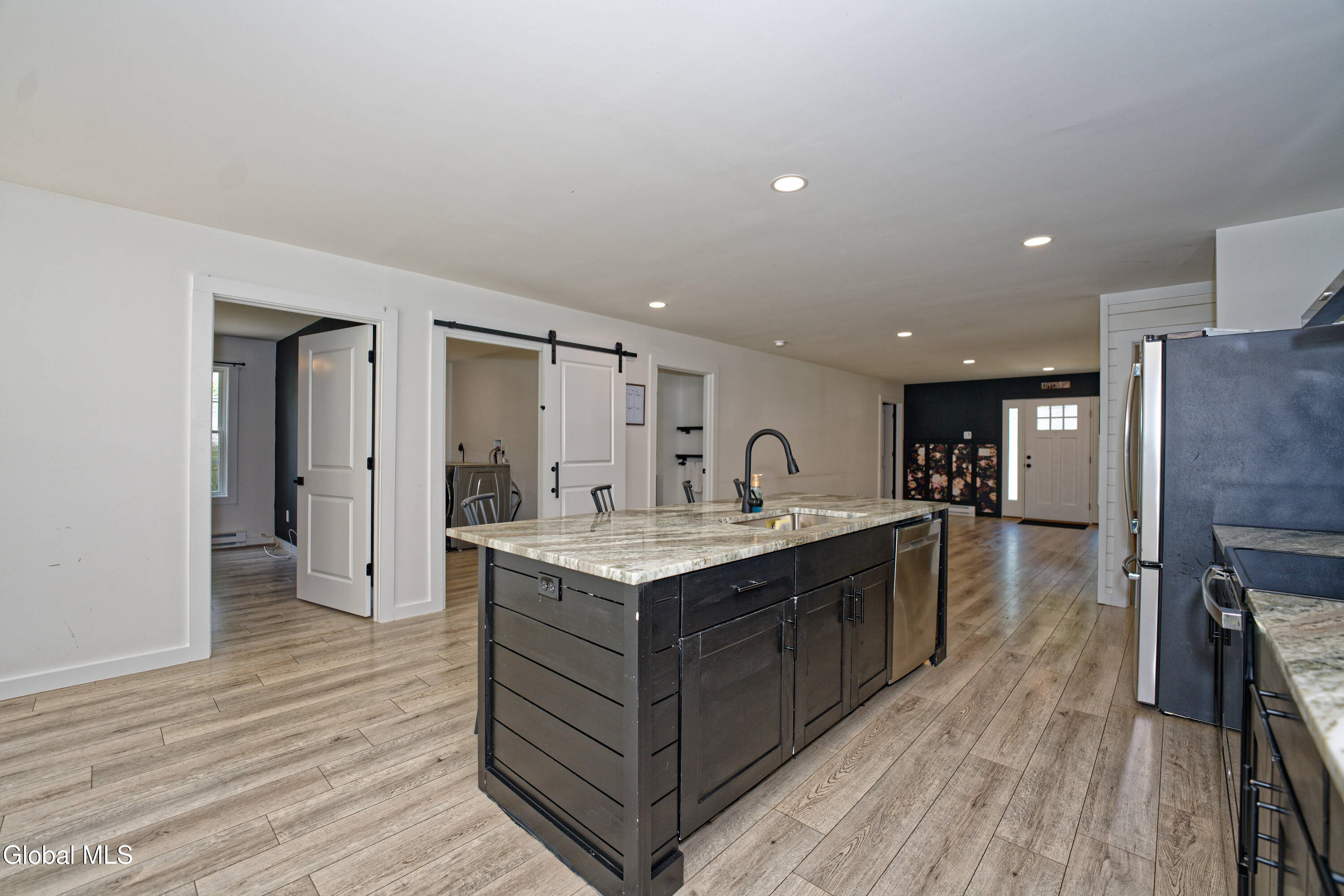 116 Plank Road Poestenkill, NY 12140 - Photo 14 of 49 1 Greatroom 10
