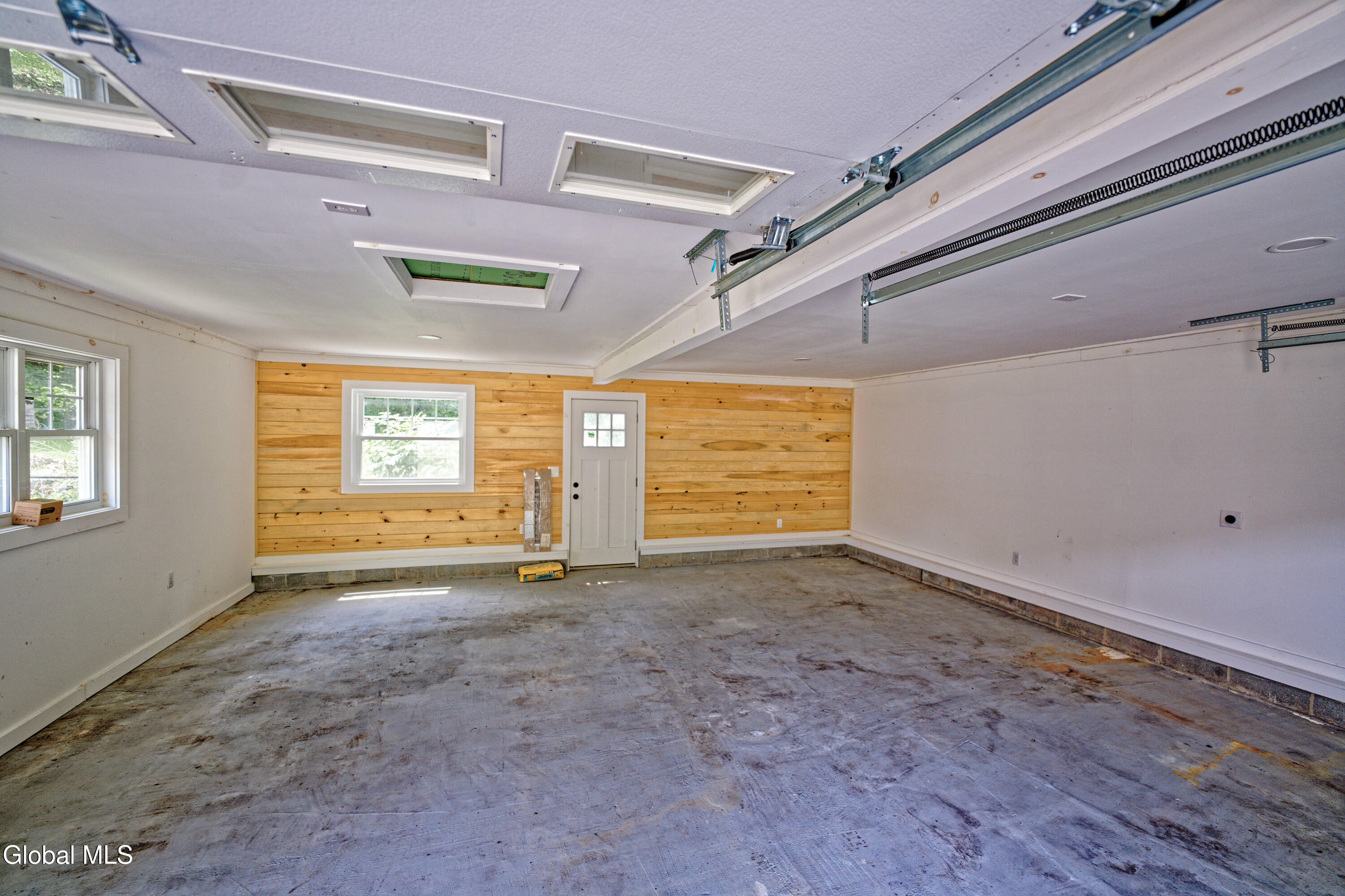 116 Plank Road Poestenkill, NY 12140 - Photo 42 of 49 Garage 2