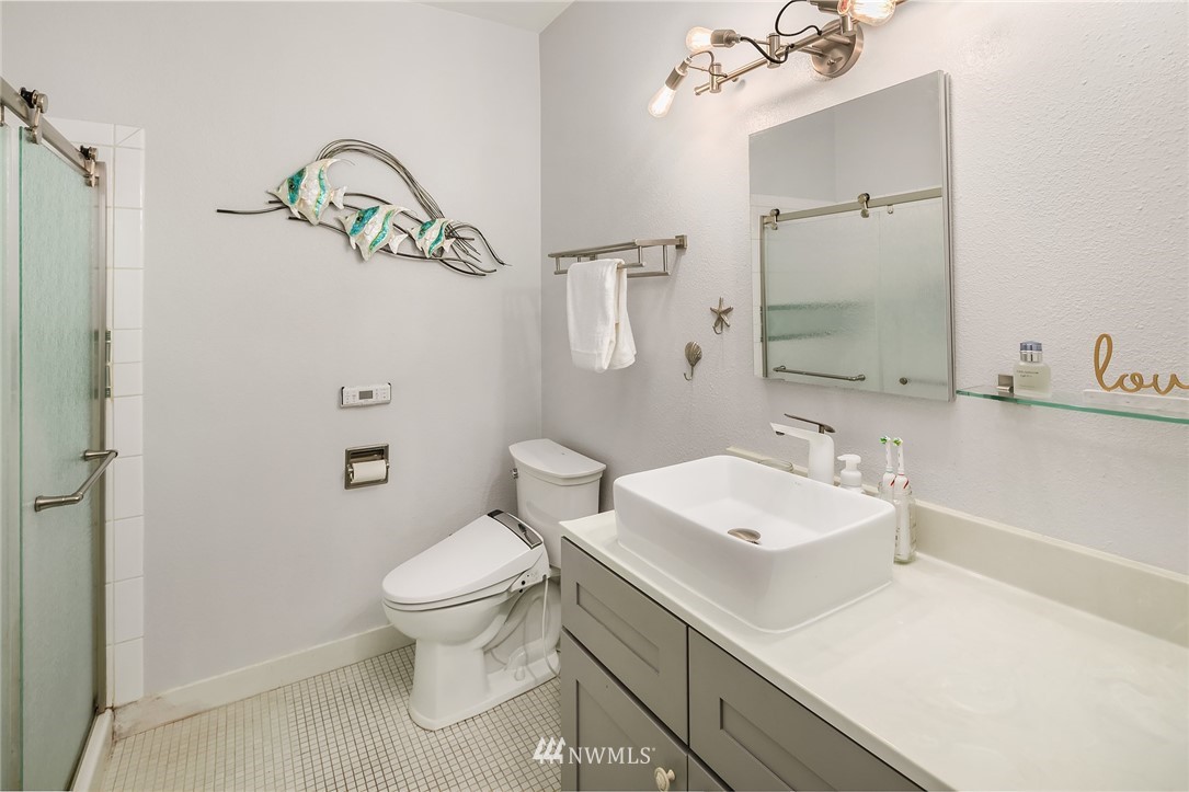 1500 South 18th Street, Unit R202 Renton, WA 98055 - Photo 15 of 27 Gallery Image 15