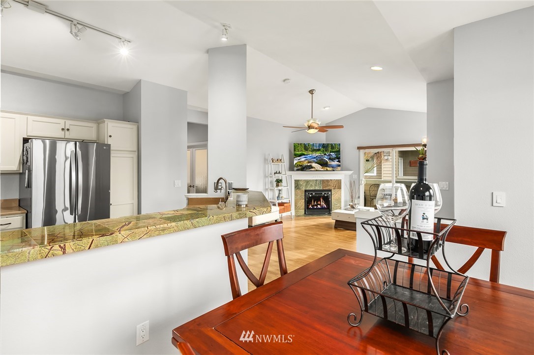 1500 South 18th Street, Unit R202 Renton, WA 98055 - Photo 9 of 27 Gallery Image 9