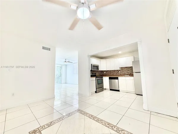 $133,900 | 1475 Northeast 125th Terrace, Unit 301A, North Miami, FL 33161