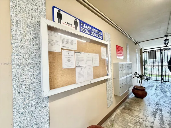 $133,900 | 1475 Northeast 125th Terrace, Unit 301A, North Miami, FL 33161