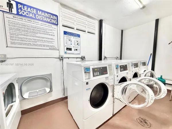 $133,900 | 1475 Northeast 125th Terrace, Unit 301A, North Miami, FL 33161