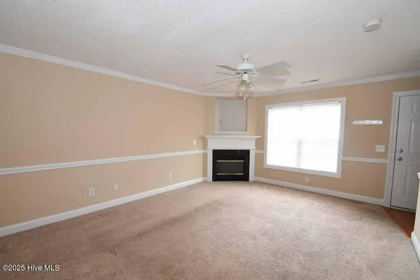$1,200 | 4130 Dudleys Grant Drive, Unit G, Winterville, NC 28590