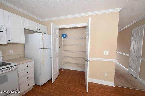 $1,200 | 4130 Dudleys Grant Drive, Unit G, Winterville, NC 28590
