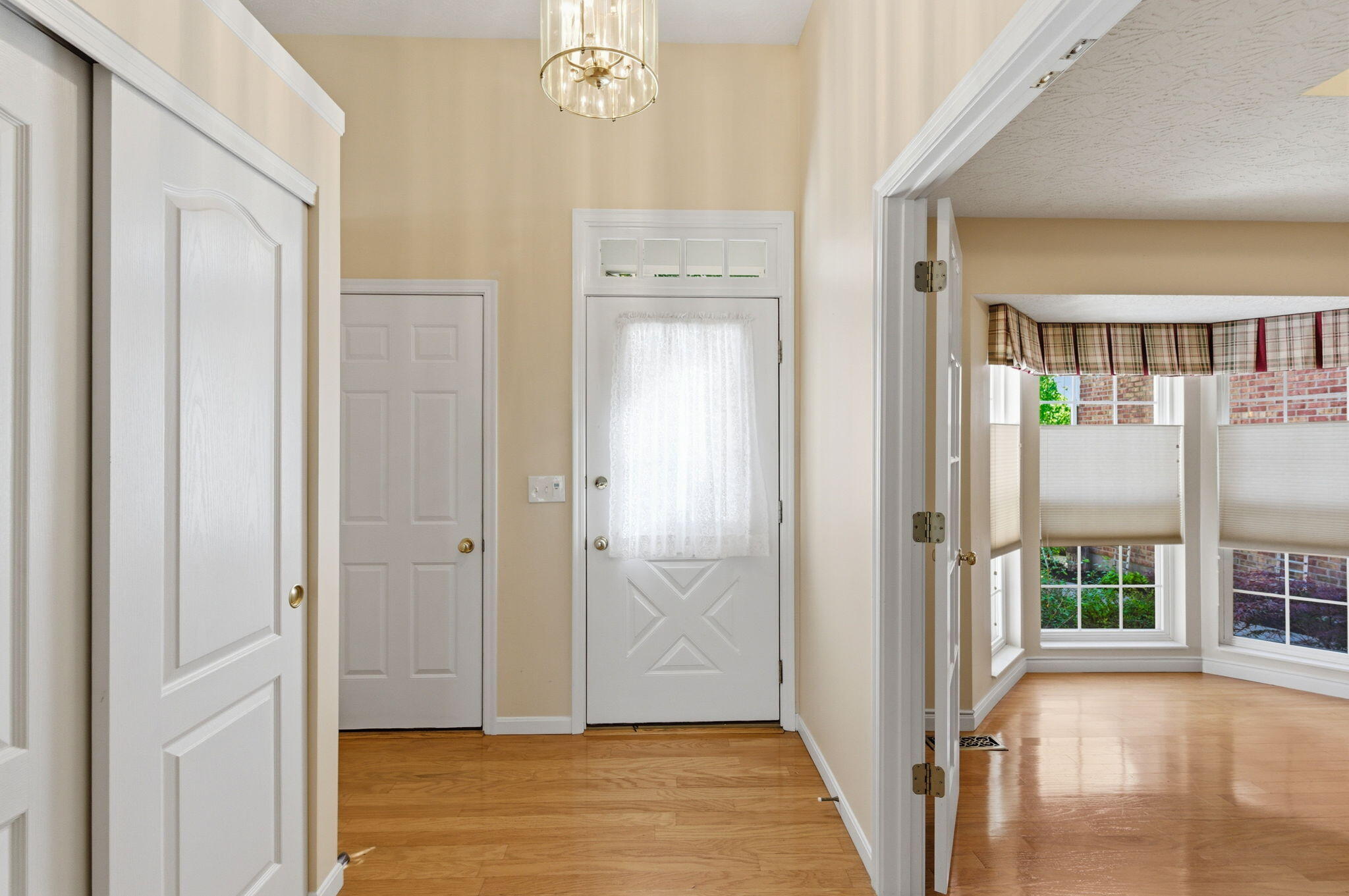 7277 Ridge Edge Court, Unit E Florence, KY 41042 - Photo 3 of 40