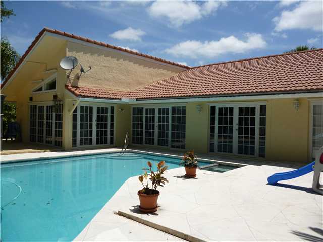 21095 Escondido Way North Boca Raton, FL 33433 - Photo 2 of 25 Additional Photo