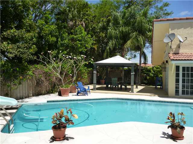21095 Escondido Way North Boca Raton, FL 33433 - Photo 3 of 25 Additional Photo