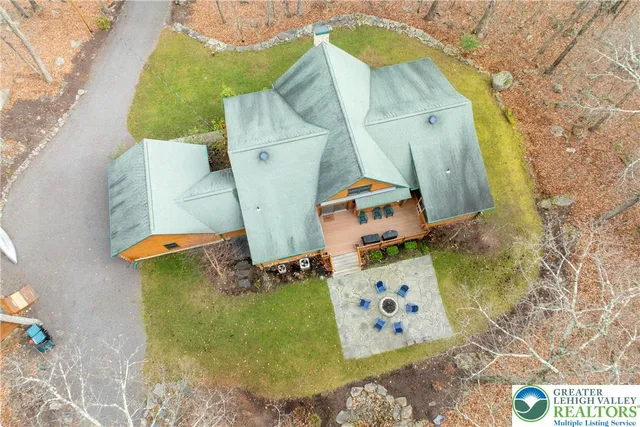 $925,000 | 1212 Acacia Drive, Hawley, PA 18428