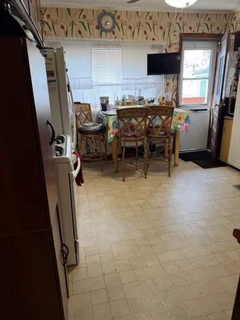 $350,000 | 82-84 Maryland Street, Springfield, MA 01108