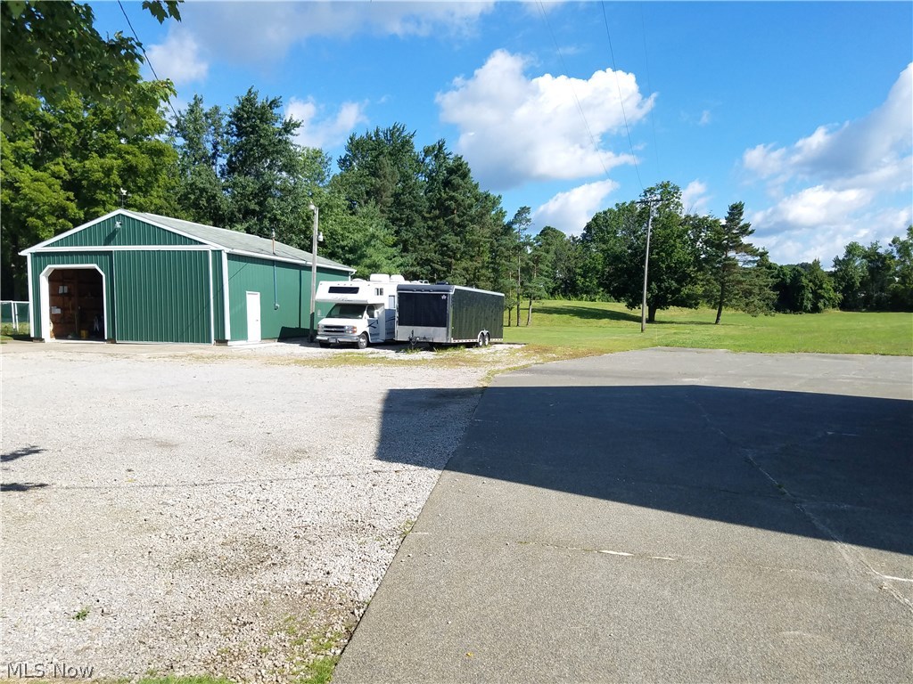 33037 Bainbridge Road Solon, OH 44139 - Photo 19 of 22 Gallery Image 19