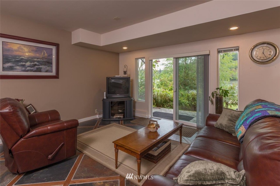 77 Munn Road Quilcene, WA 98376 - Photo 12 of 25 Gallery Image 12