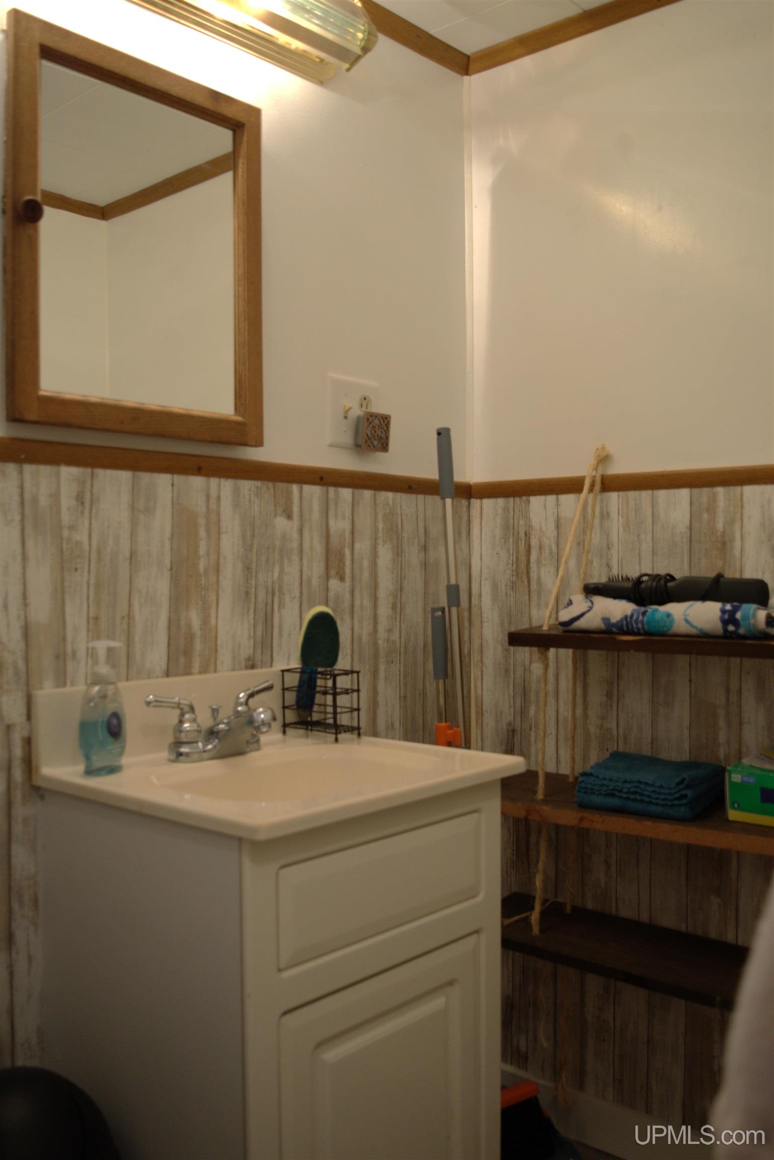 26332 3rd Street Hubbell, MI 49913 - Photo 33 of 47