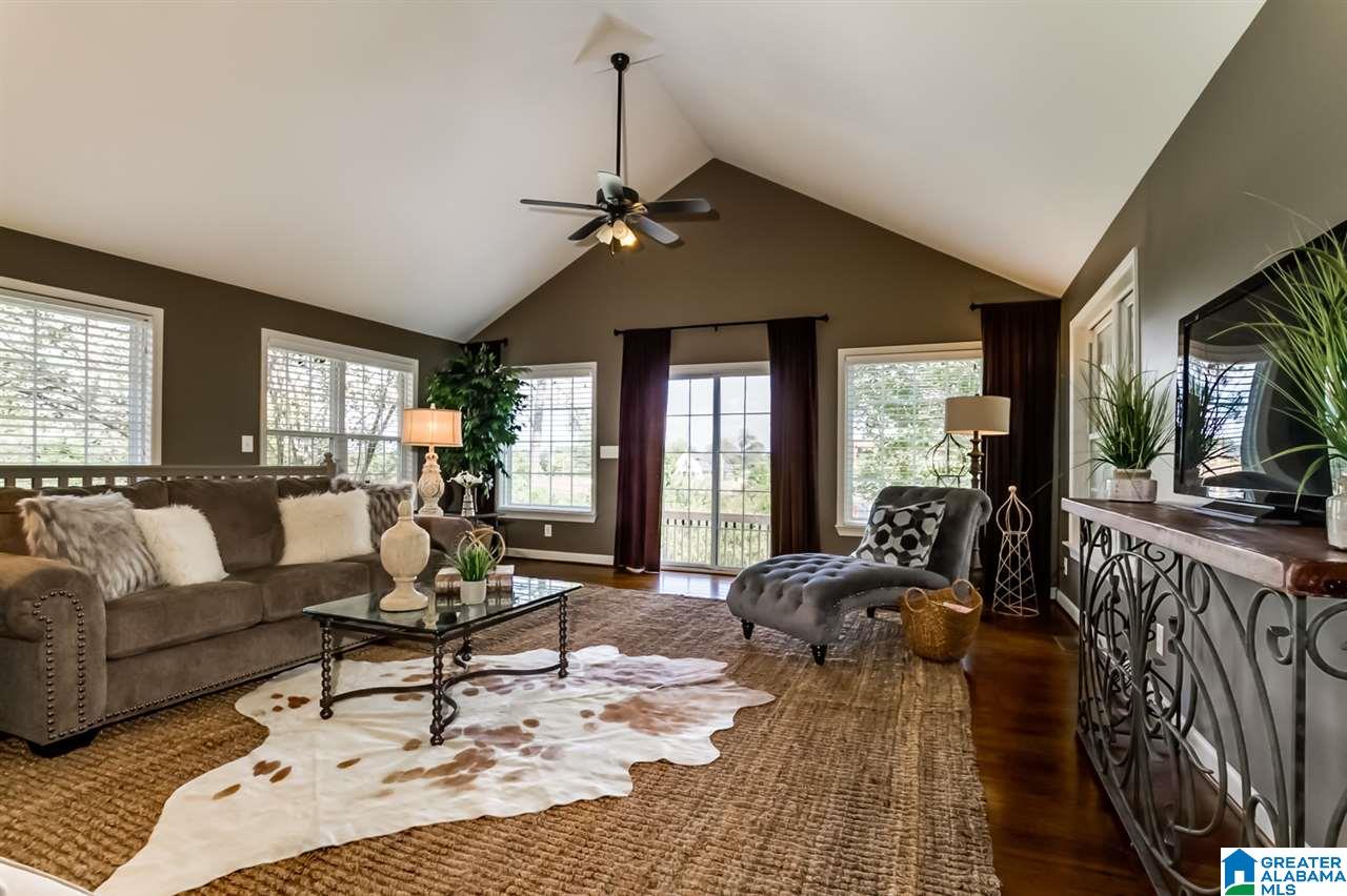 4401 Dolly Ridge Circle Birmingham, AL 35243 - Photo 22 of 48