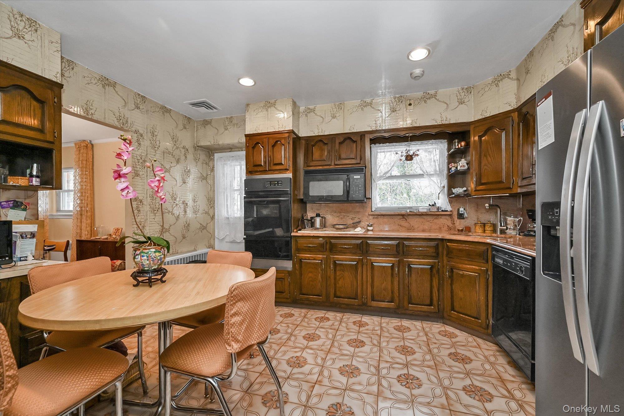 56-47 185th Street Queens, NY 11365 - Photo 6 of 21