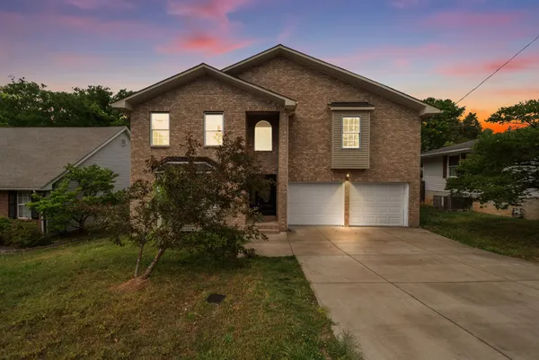 $449,900 | 2817 Airwood Drive, Nashville, TN 37214