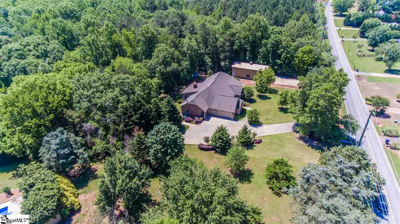1703 Old Pendleton Road Easley, SC 29642 - Photo 11 of 36 Gallery Image 11