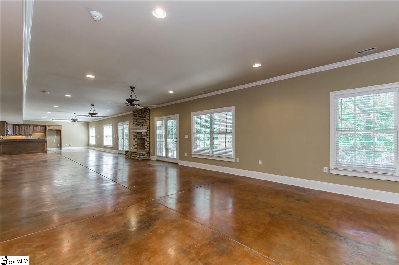 1703 Old Pendleton Road Easley, SC 29642 - Photo 32 of 36 Gallery Image 32