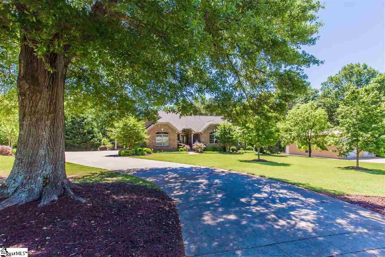 1703 Old Pendleton Road Easley, SC 29642 - Photo 8 of 36 Gallery Image 8