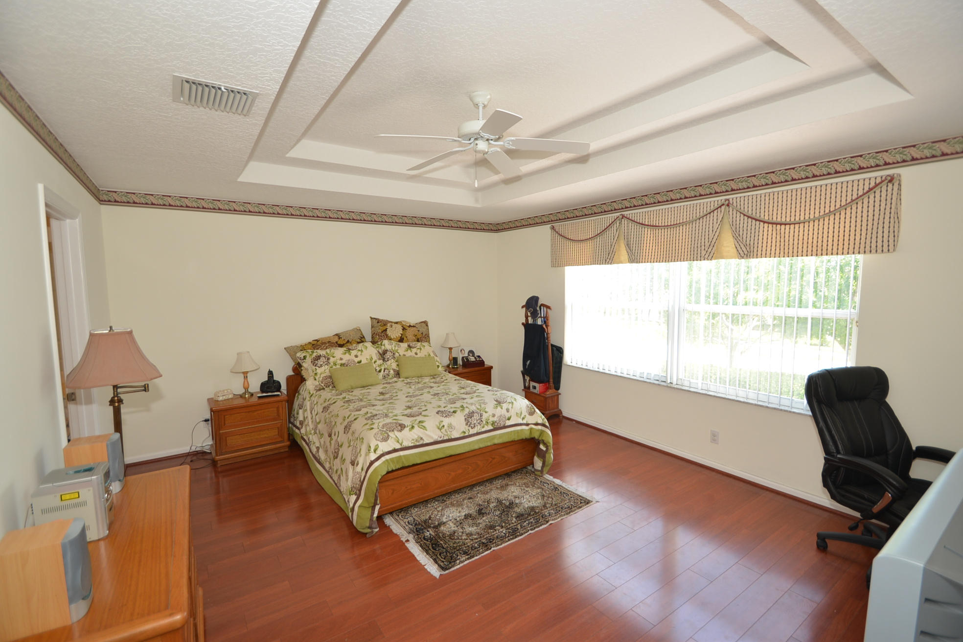 8517 Vía D Oro Boca Raton, FL 33433 - Photo 12 of 32 DSC_7397