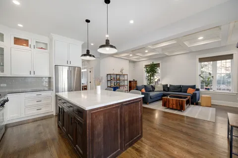 $975,000 | 2852 West Fletcher Street, Chicago, IL 60618