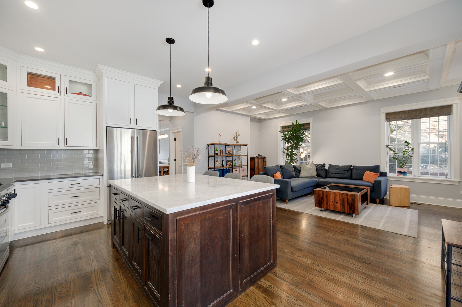 2852 West Fletcher Street Chicago, IL 60618 - Photo 11 of 37