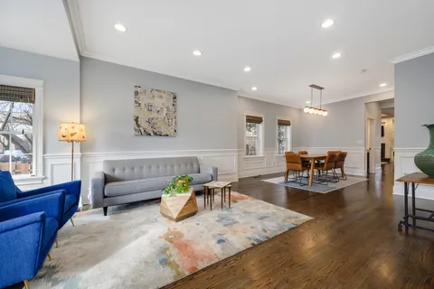 $975,000 | 2852 West Fletcher Street, Chicago, IL 60618