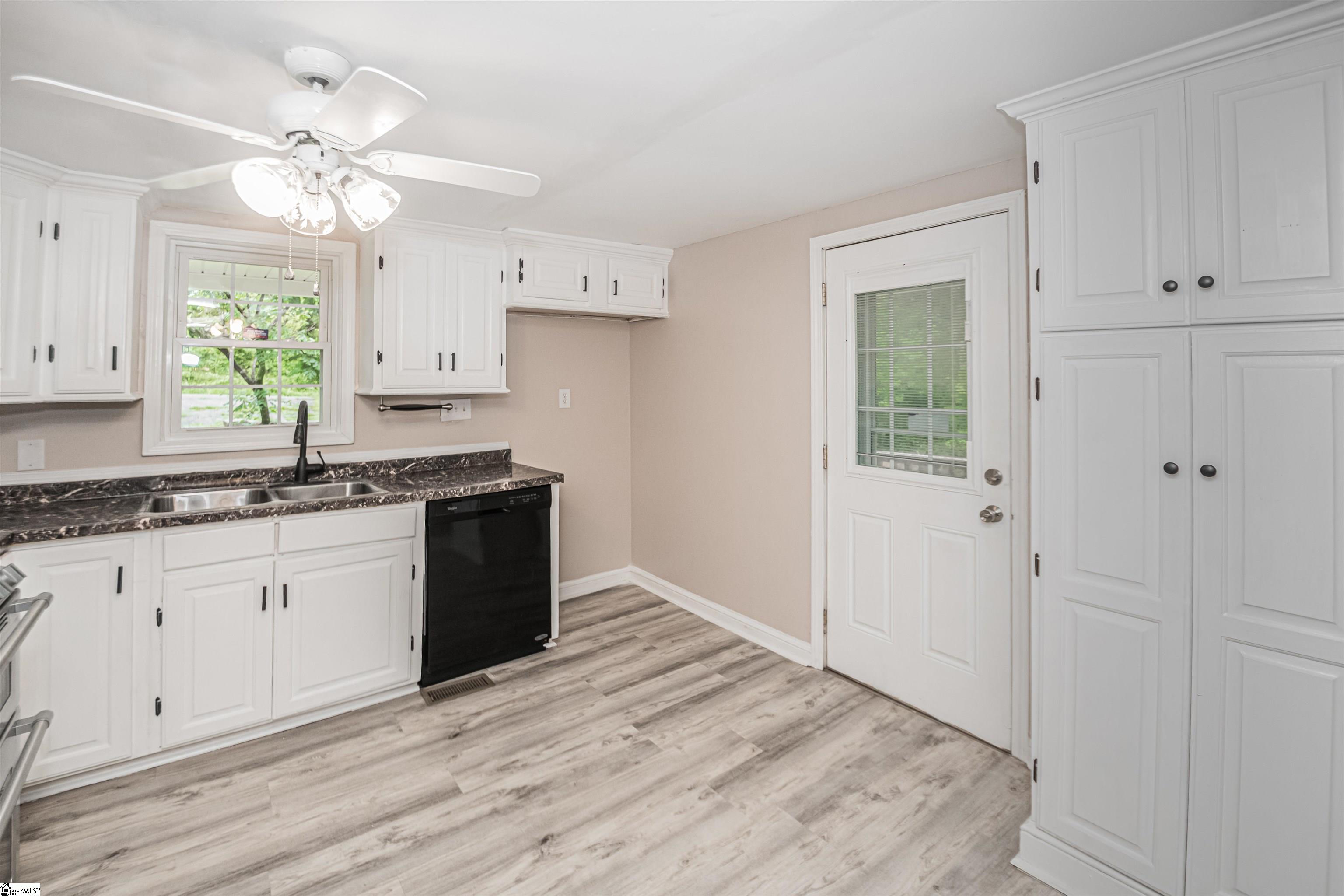 2040 Reece Mill Road Pickens, SC 29671 - Photo 21 of 30