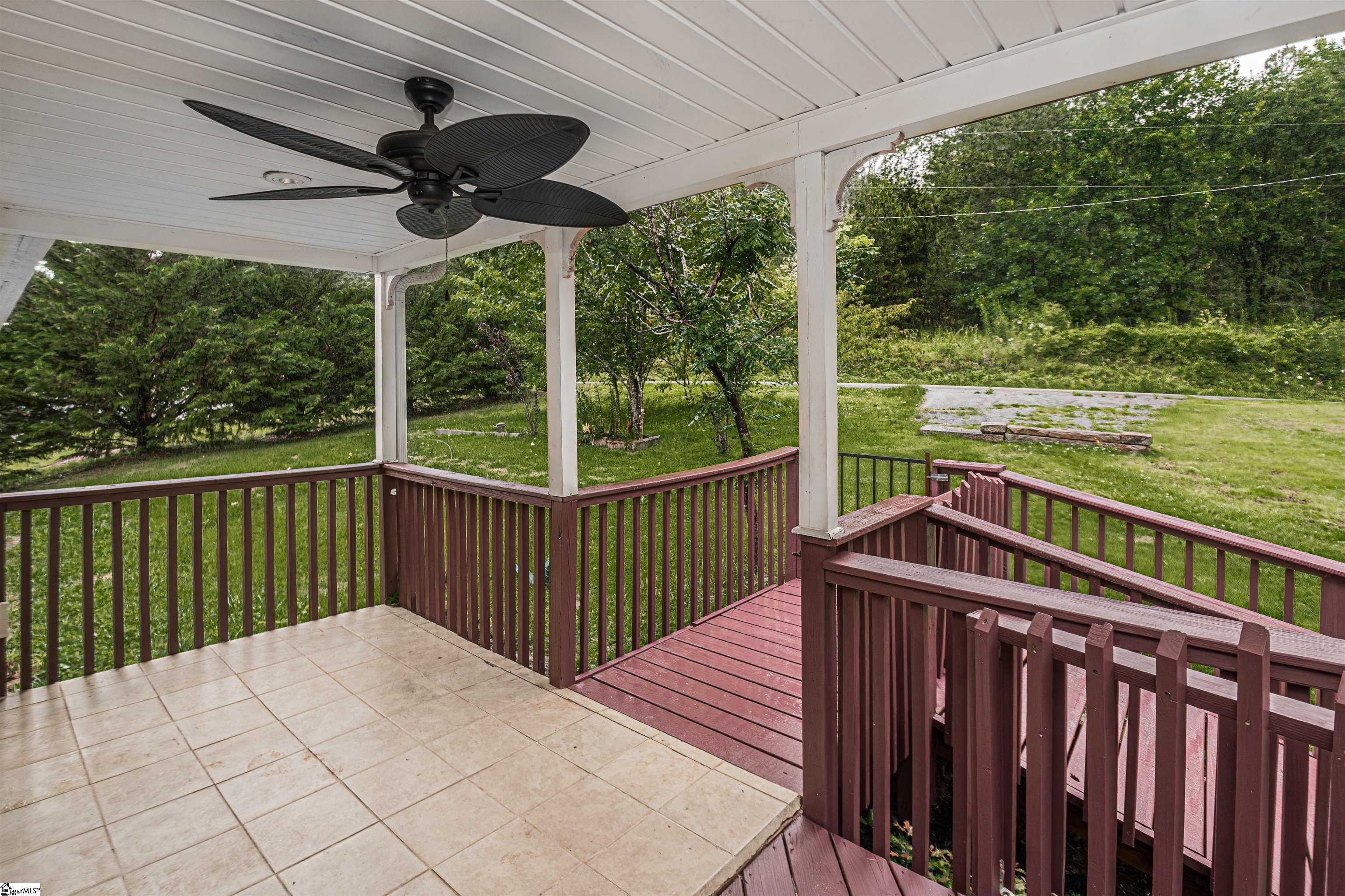 2040 Reece Mill Road Pickens, SC 29671 - Photo 6 of 30