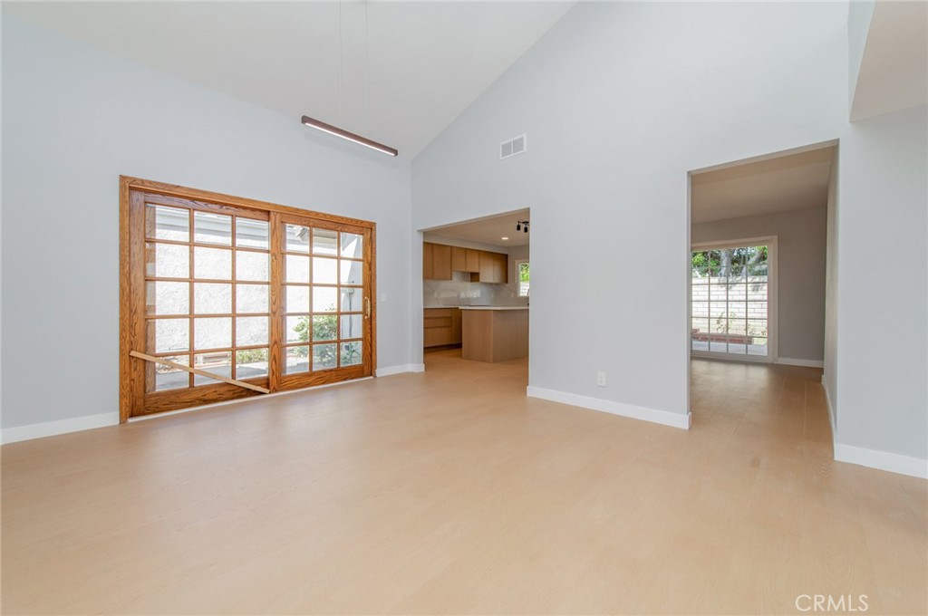 19412 Sierra Chula Road Irvine, CA 92603 - Photo 13 of 37