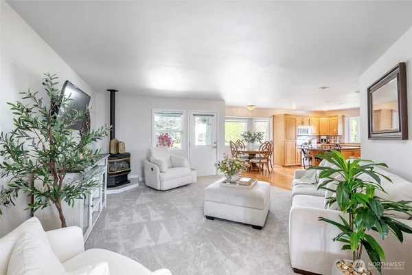 $769,999 | 13207 231st Street East, Graham, WA 98338